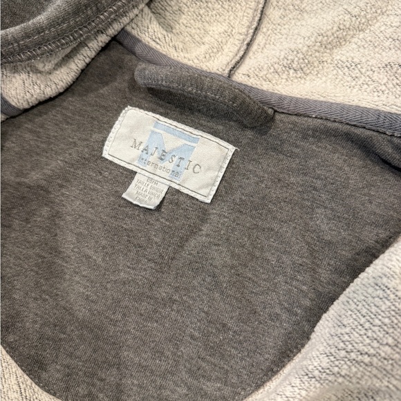 Spa Robe - Picture 3 of 3